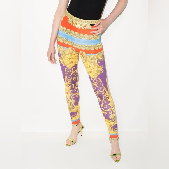 Versace Heritage Print Ankle Crop Leggings - Picture 2 of 16